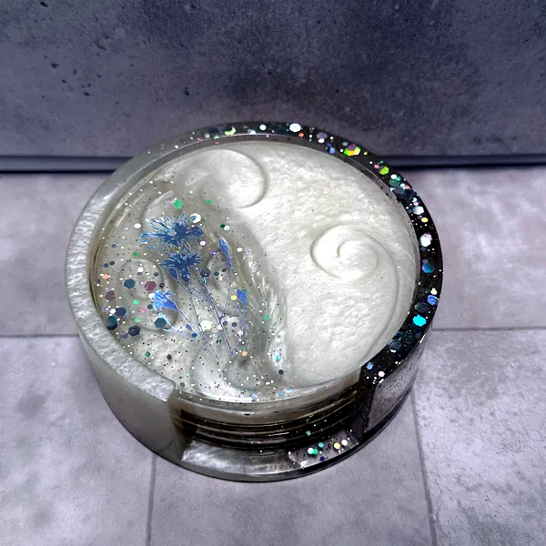 Iridescent Pearl Coaster Set view 2